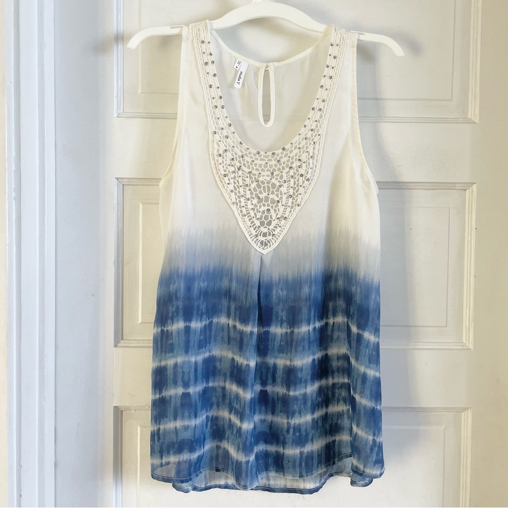 Sheer sleeveless white blouse crochet sequin décolletage ombré tie dye blue